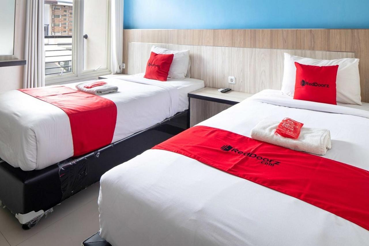 Reddoorz Plus At Panorama Villas Batu Batu  Extérieur photo